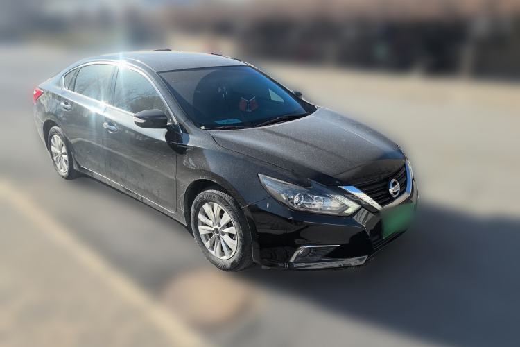 Used Nissan Teana 2018 2.0L XL Smart Upgrade Edition Front Right 45 Deg