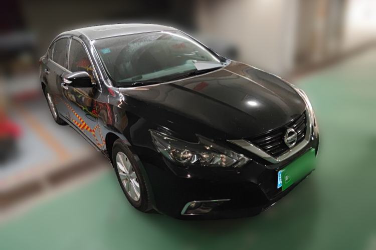 Used Nissan Teana 2018 2.0L XL Smart Upgrade Edition Front Right 45 Deg