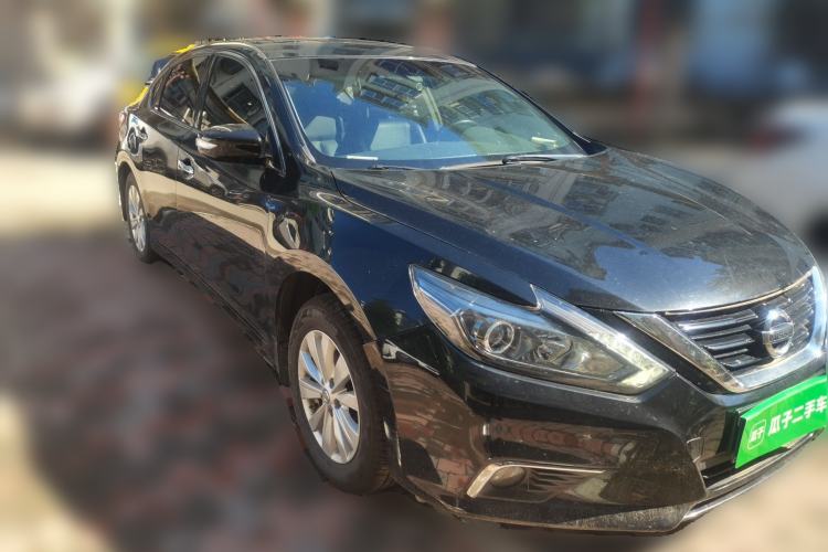 Used Nissan Teana 2018 2.0L XL Smart Upgrade Edition Front Right 45 Deg