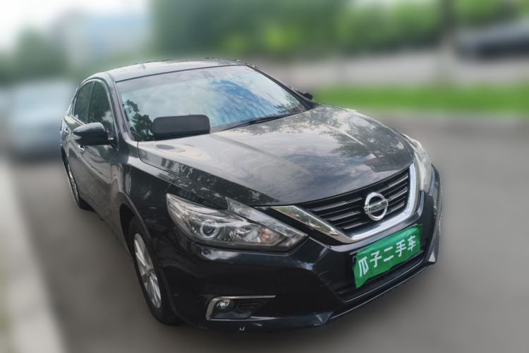 Used Nissan Teana 2018 2.0L XL Smart Upgrade Edition Front Right 45 Deg