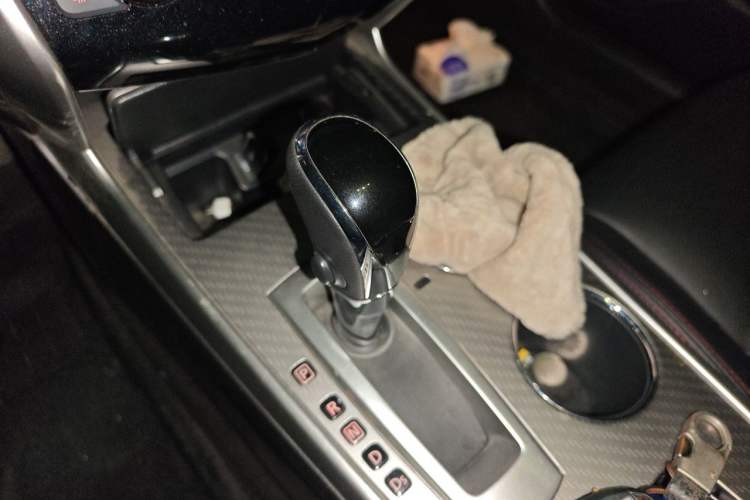 Used Nissan Teana 2018 2.0L XL Smart Upgrade Edition Gear Lever