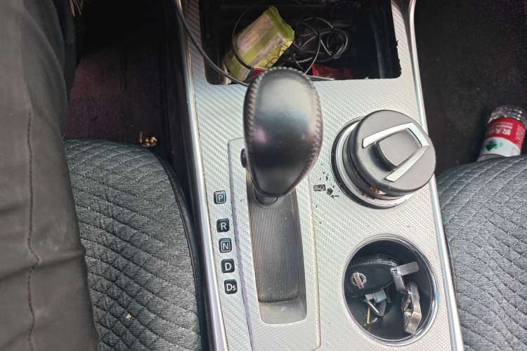 Used Nissan Teana 2018 2.0L XL Smart Upgrade Edition Gear Lever