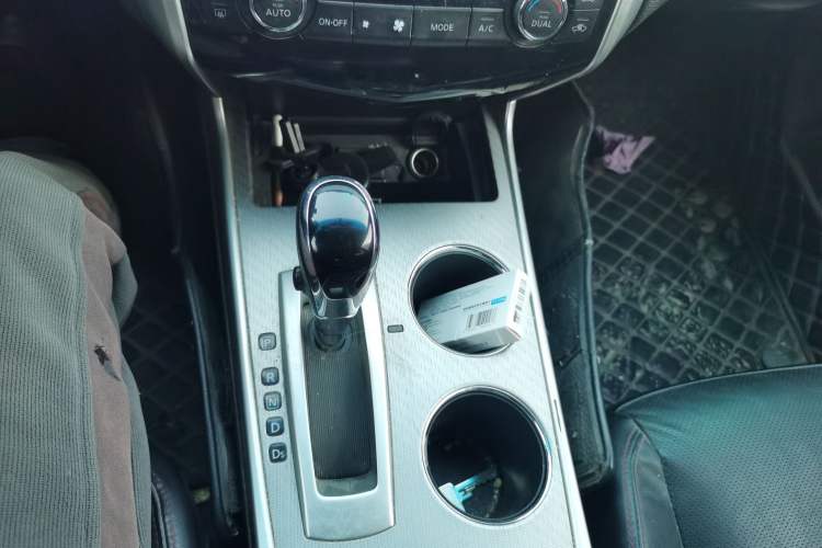 Used Nissan Teana 2018 2.0L XL Smart Upgrade Edition Gear Lever