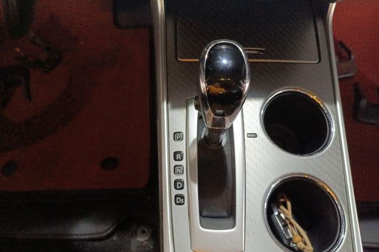 Used Nissan Teana 2018 2.0L XL Smart Upgrade Edition Gear Lever