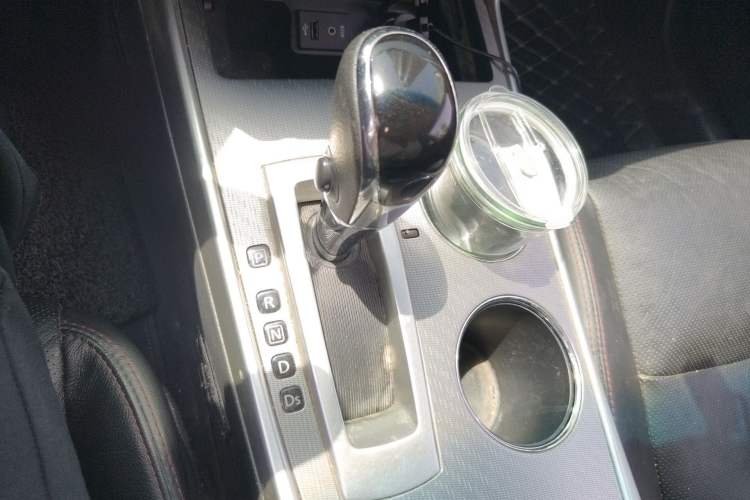 Used Nissan Teana 2018 2.0L XL Smart Upgrade Edition Gear Lever