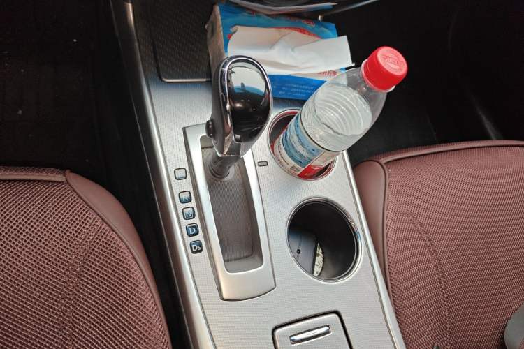 Used Nissan Teana 2018 2.0L XL Smart Upgrade Edition Gear Lever