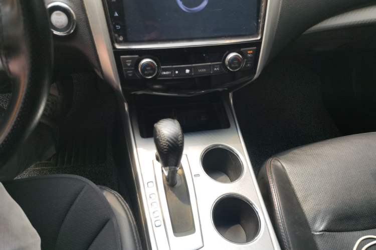 Used Nissan Teana 2018 2.0L XL Smart Upgrade Edition Gear Lever