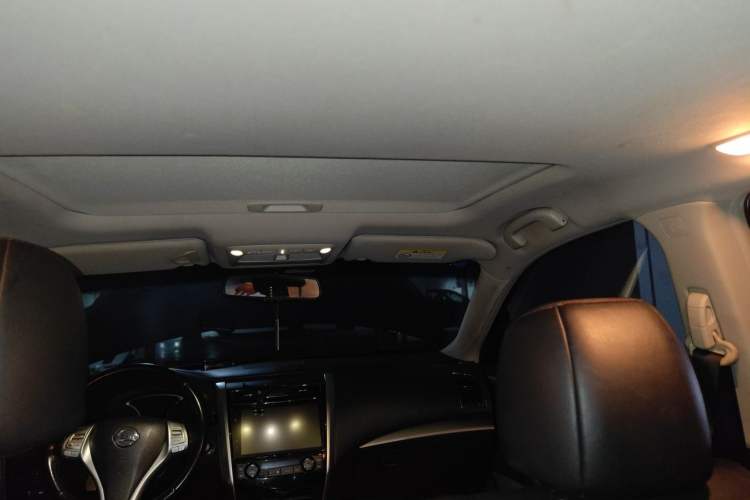 Used Nissan Teana 2018 2.0L XL Smart Upgrade Edition Headliner