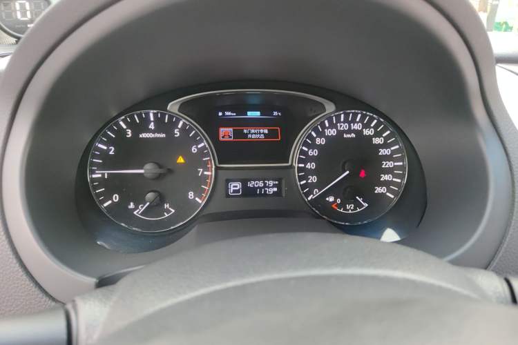 Used Nissan Teana 2018 2.0L XL Smart Upgrade Edition Instrument Cluster