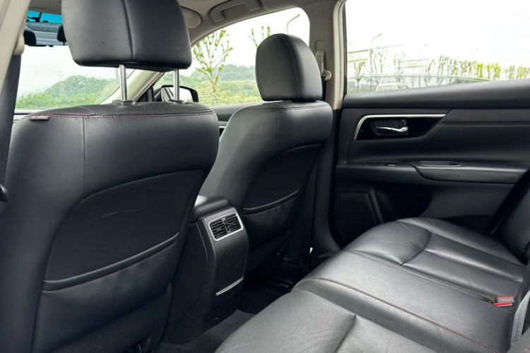 Used Nissan Teana 2018 2.0L XL Smart Upgrade Edition Interior 1
