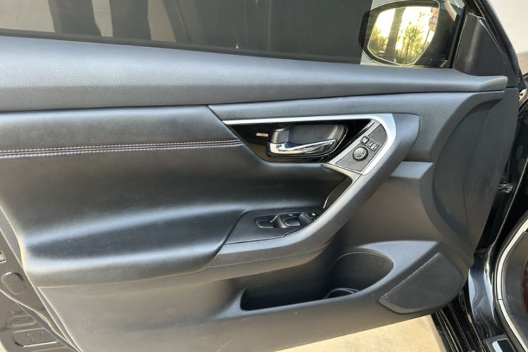 Used Nissan Teana 2018 2.0L XL Smart Upgrade Edition Interior 1