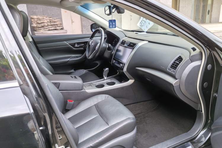 Used Nissan Teana 2018 2.0L XL Smart Upgrade Edition Interior 11