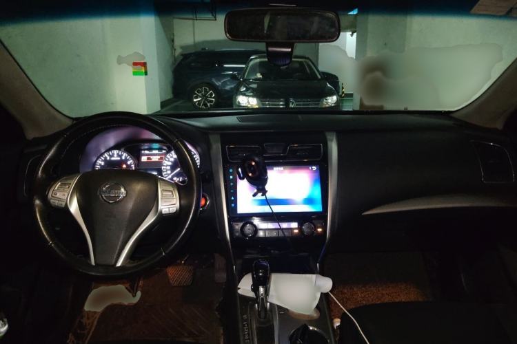 Used Nissan Teana 2018 2.0L XL Smart Upgrade Edition Interior 2