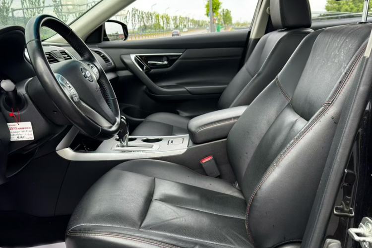Used Nissan Teana 2018 2.0L XL Smart Upgrade Edition Interior 3