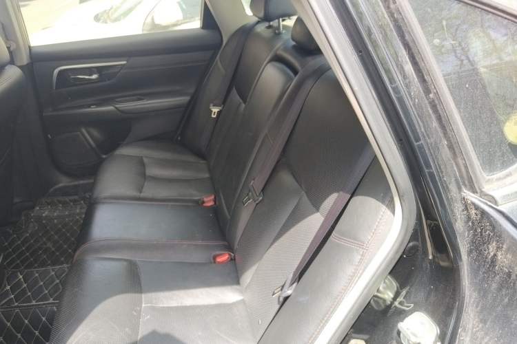 Used Nissan Teana 2018 2.0L XL Smart Upgrade Edition Interior 4