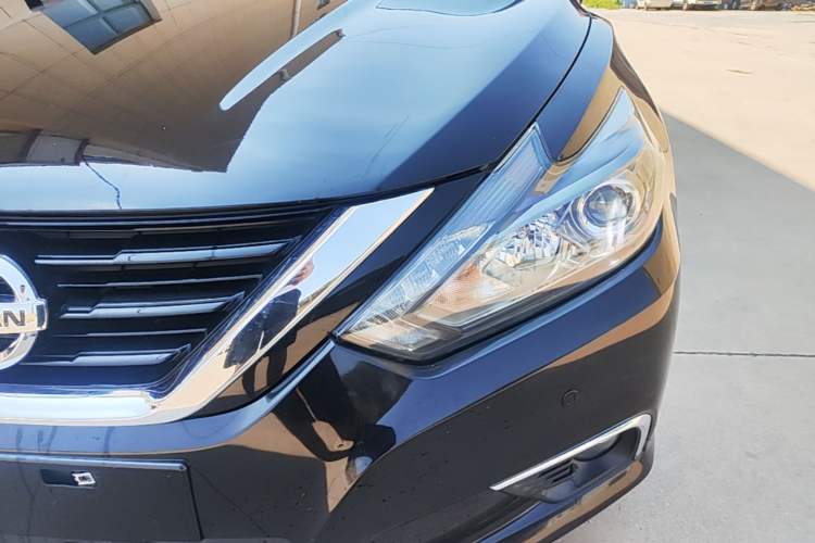 Used Nissan Teana 2018 2.0L XL Smart Upgrade Edition Left Front Headlight