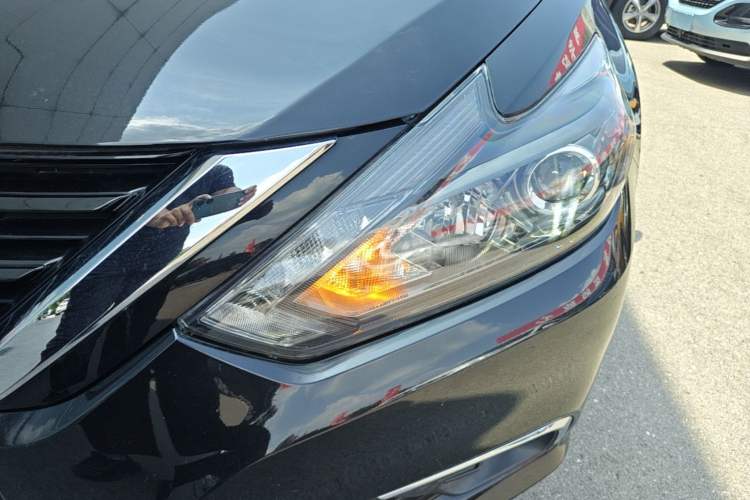 Used Nissan Teana 2018 2.0L XL Smart Upgrade Edition Left Front Headlight