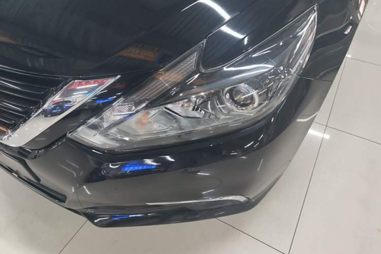 Used Nissan Teana 2018 2.0L XL Smart Upgrade Edition Left Front Headlight