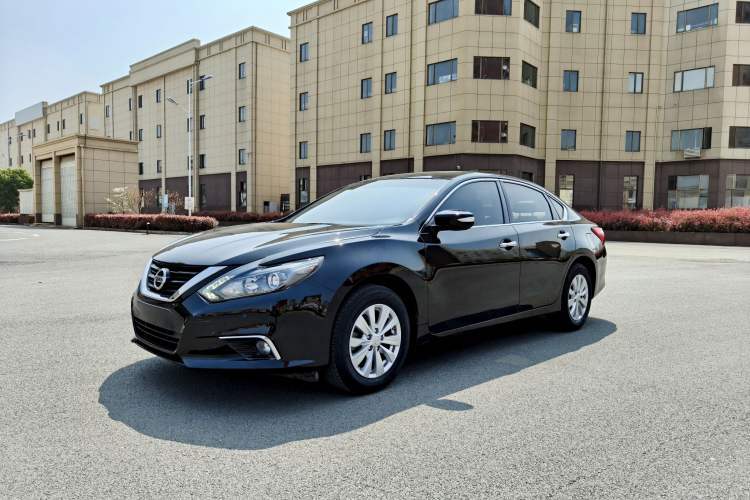 Ojetý Nissan Teana 2018 2.0L XL Smart Upgrade Edition Guazi used car, China used car export, Used car for sale, Used cars, Cheapest cars for sale