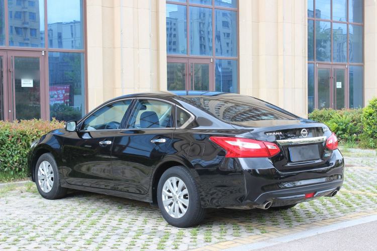 Used Nissan Teana 2018 2.0L XL Smart Upgrade Edition Rear Left 45 Deg
