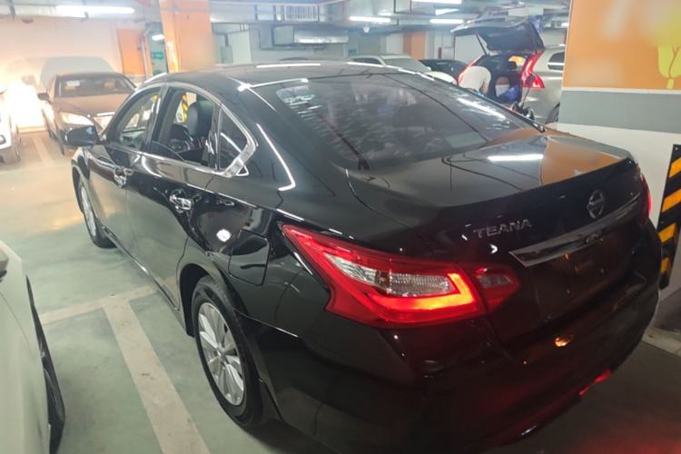 Used Nissan Teana 2018 2.0L XL Smart Upgrade Edition Rear Left 45 Deg