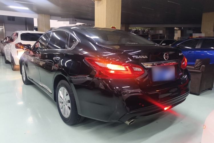 Used Nissan Teana 2018 2.0L XL Smart Upgrade Edition Rear Left 45 Deg