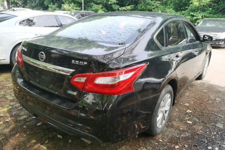 Used Nissan Teana 2018 2.0L XL Smart Upgrade Edition Rear Right 45 Deg