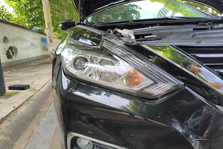 Used Nissan Teana 2018 2.0L XL Smart Upgrade Edition Right Front Headlight