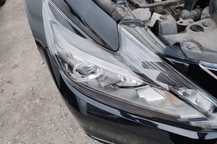 Used Nissan Teana 2018 2.0L XL Smart Upgrade Edition Right Front Headlight
