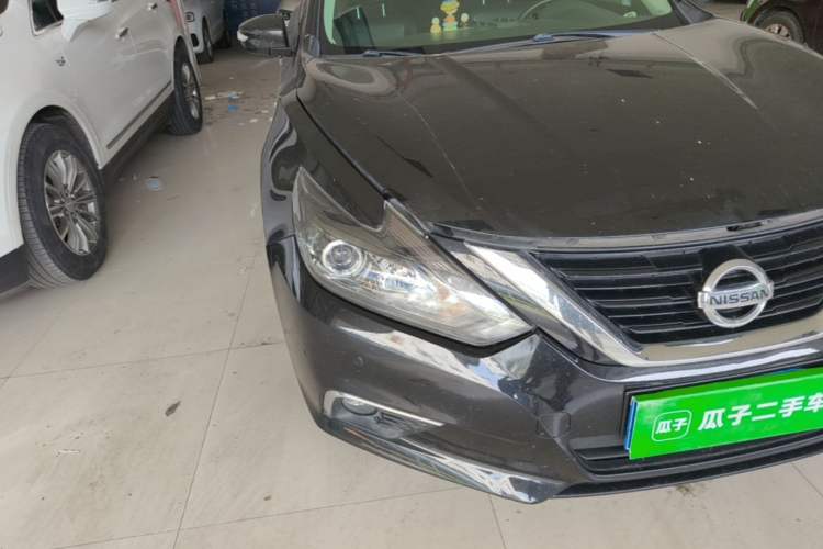 Used Nissan Teana 2018 2.0L XL Smart Upgrade Edition Right Front Headlight