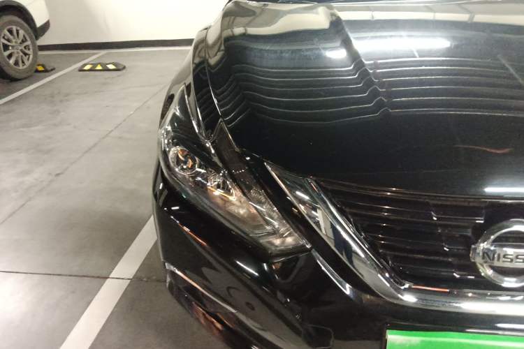 Used Nissan Teana 2018 2.0L XL Smart Upgrade Edition Right Front Headlight