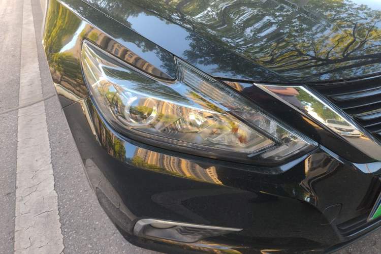 Used Nissan Teana 2018 2.0L XL Smart Upgrade Edition Right Front Headlight