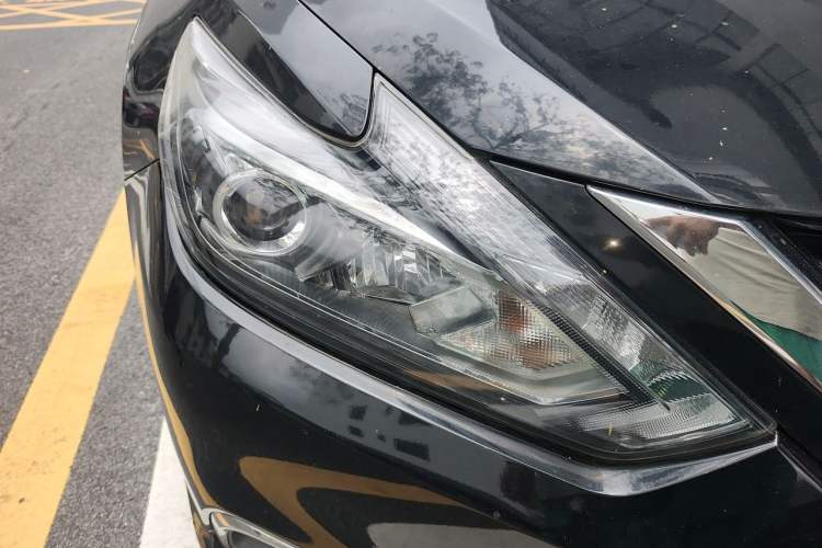 Used Nissan Teana 2018 2.0L XL Smart Upgrade Edition Right Front Headlight