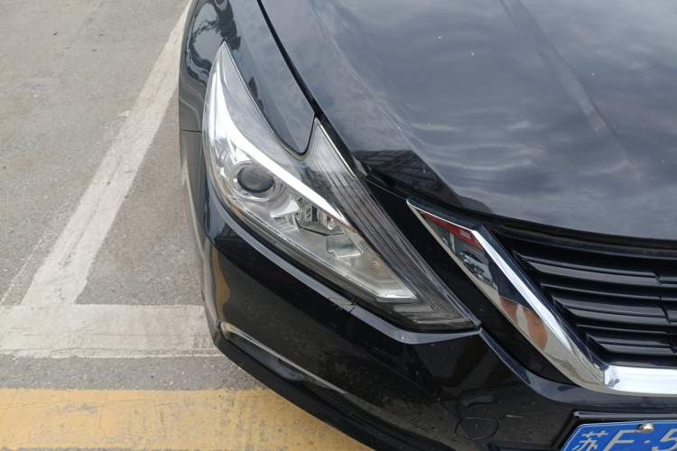 Used Nissan Teana 2018 2.0L XL Smart Upgrade Edition Right Front Headlight