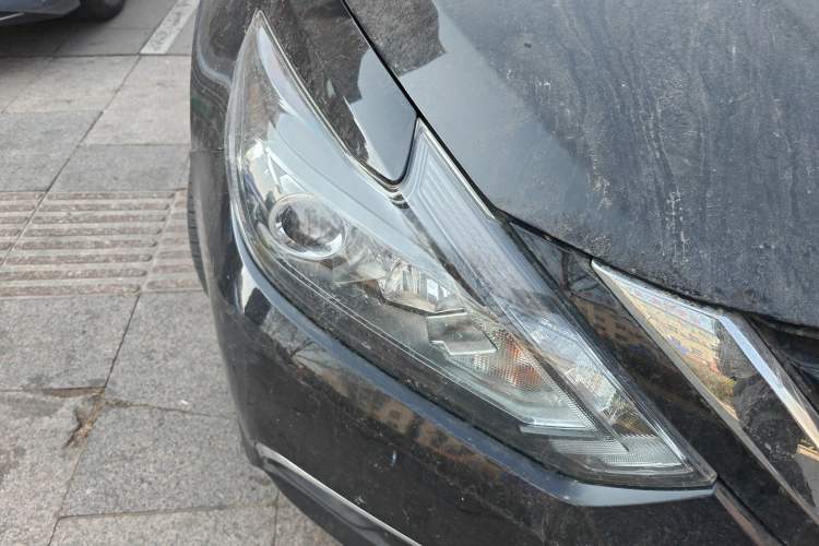 Used Nissan Teana 2018 2.0L XL Smart Upgrade Edition Right Front Headlight