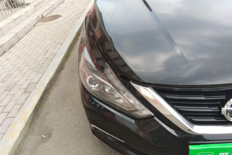 Used Nissan Teana 2018 2.0L XL Smart Upgrade Edition Right Front Headlight