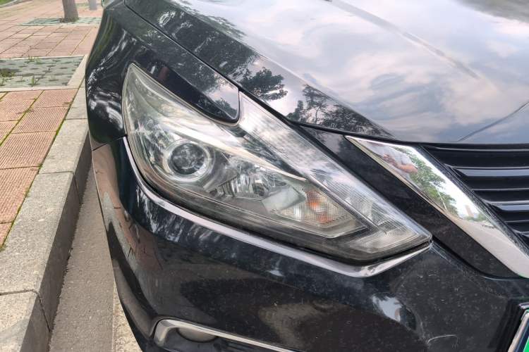 Used Nissan Teana 2018 2.0L XL Smart Upgrade Edition Right Front Headlight