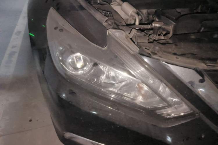 Used Nissan Teana 2018 2.0L XL Smart Upgrade Edition Right Front Headlight