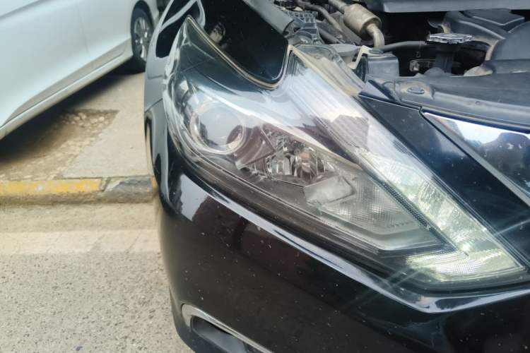 Used Nissan Teana 2018 2.0L XL Smart Upgrade Edition Right Front Headlight