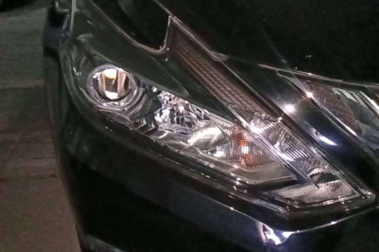 Used Nissan Teana 2018 2.0L XL Smart Upgrade Edition Right Front Headlight