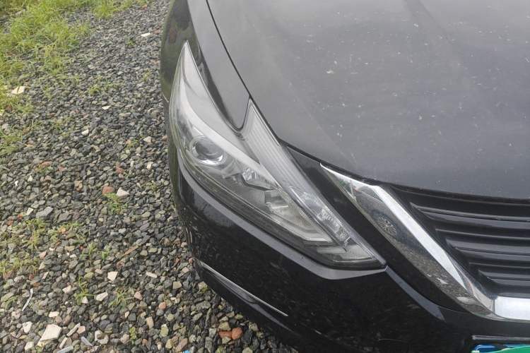 Used Nissan Teana 2018 2.0L XL Smart Upgrade Edition Right Front Headlight