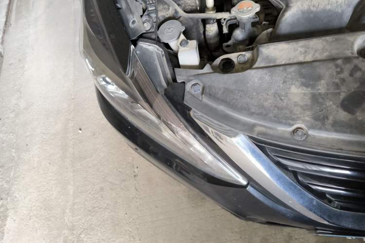 Used Nissan Teana 2018 2.0L XL Smart Upgrade Edition Right Front Headlight