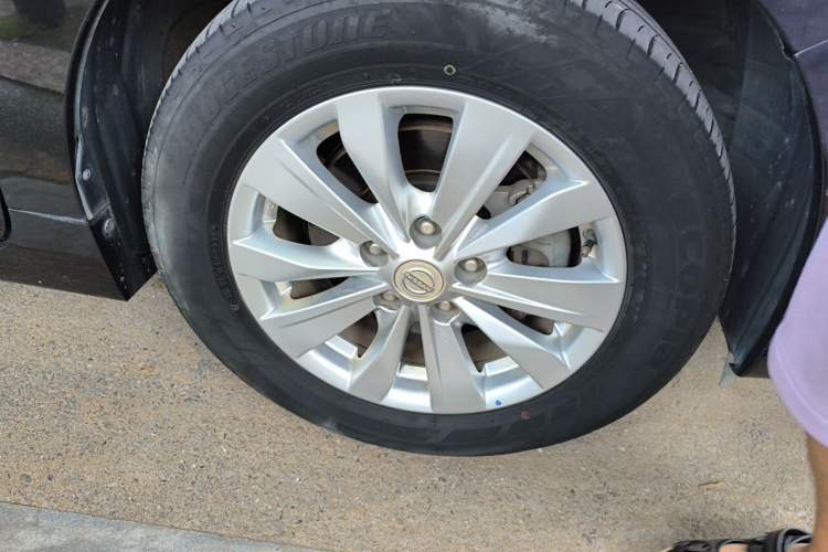 Used Nissan Teana 2018 2.0L XL Smart Upgrade Edition Right Front Wheel Hub