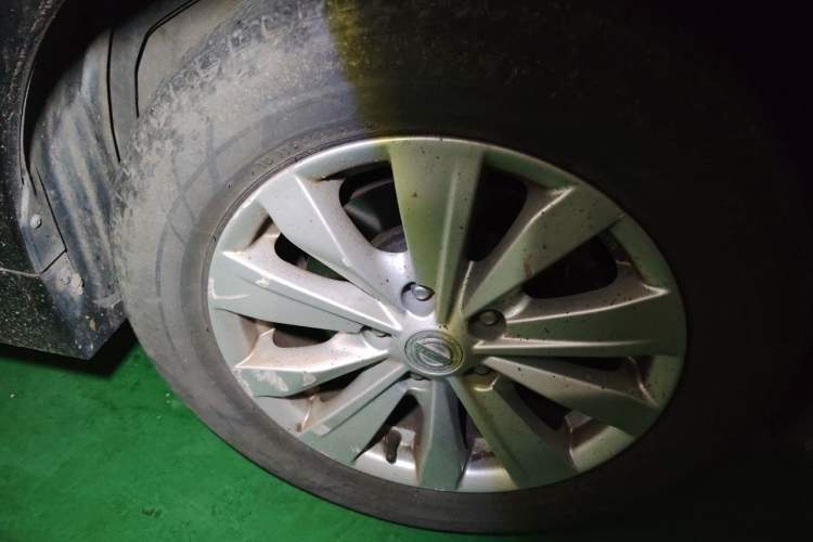 Used Nissan Teana 2018 2.0L XL Smart Upgrade Edition Right Front Wheel Hub