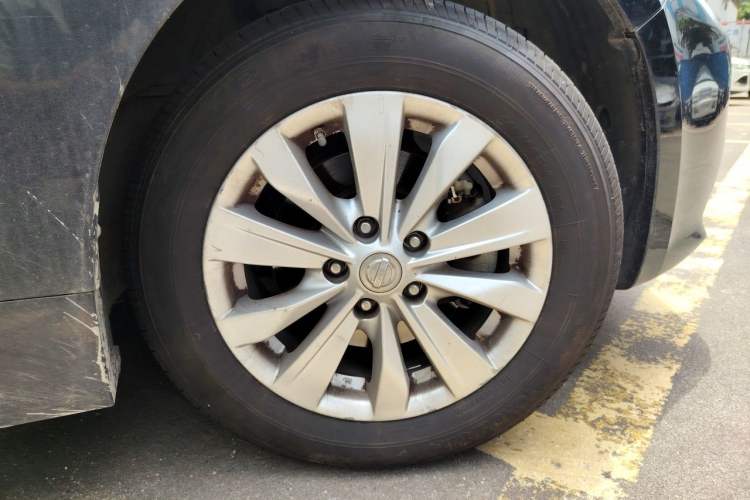 Used Nissan Teana 2018 2.0L XL Smart Upgrade Edition Right Front Wheel Hub