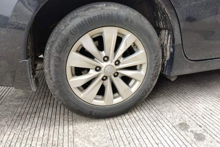 Used Nissan Teana 2018 2.0L XL Smart Upgrade Edition Right Front Wheel Hub