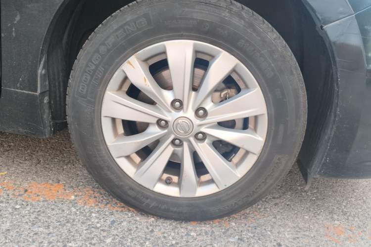 Used Nissan Teana 2018 2.0L XL Smart Upgrade Edition Right Front Wheel Hub
