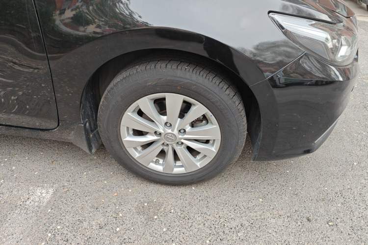 Used Nissan Teana 2018 2.0L XL Smart Upgrade Edition Right Front Wheel Hub