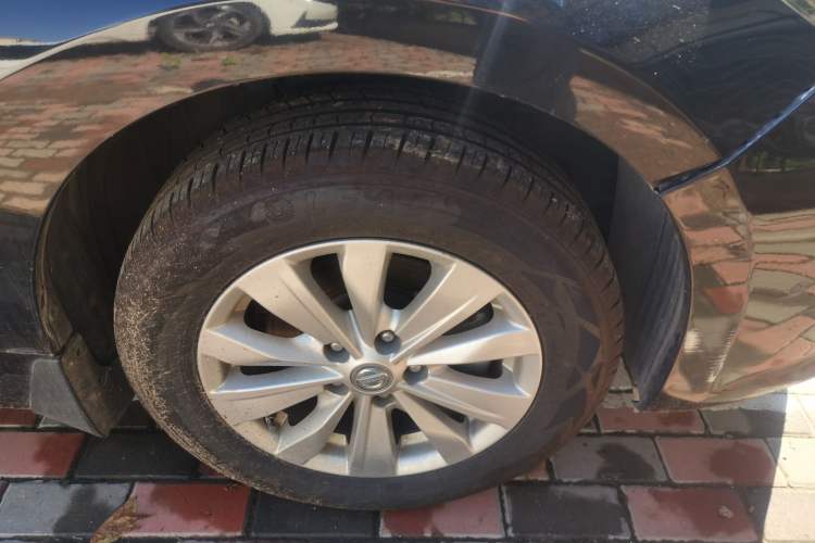 Used Nissan Teana 2018 2.0L XL Smart Upgrade Edition Right Front Wheel Hub