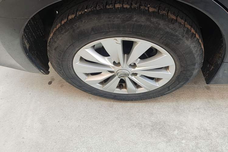 Used Nissan Teana 2018 2.0L XL Smart Upgrade Edition Right Rear Wheel Hub